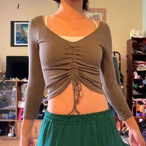 olive green ruched long sleeve 🫒